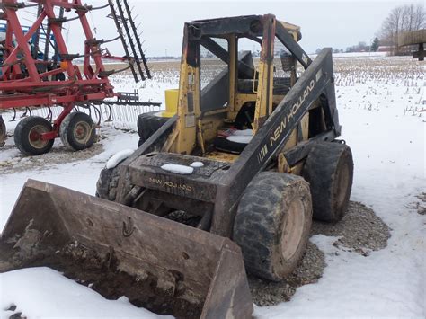 old new holland skid steer